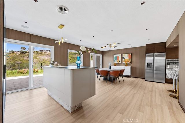 525 E Avenida San Juan, San Clemente, CA 92672