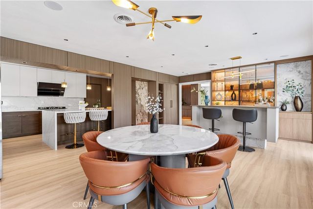525 E Avenida San Juan, San Clemente, CA 92672
