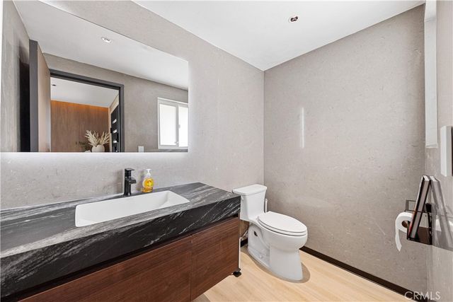 525 E Avenida San Juan, San Clemente, CA 92672