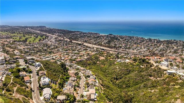 525 E Avenida San Juan, San Clemente, CA 92672