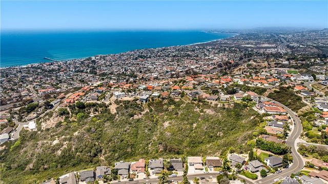525 E Avenida San Juan, San Clemente, CA 92672