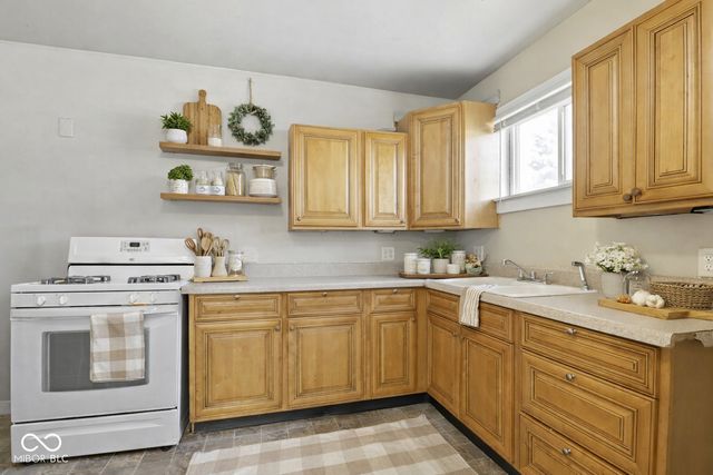 502 S Holmes Avenue, Indianapolis, IN 46222