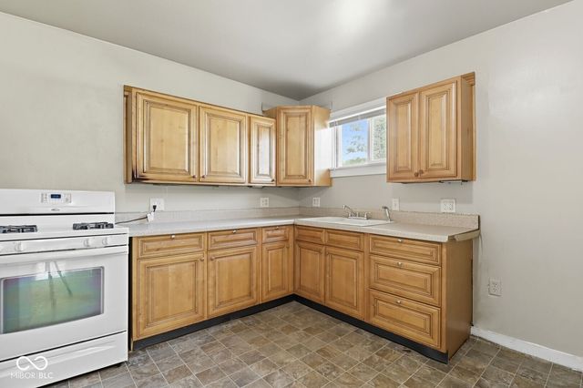 502 S Holmes Avenue, Indianapolis, IN 46222