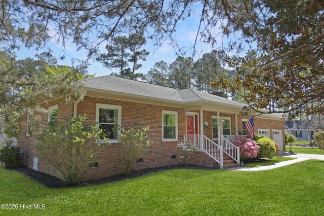 420 Boundaryline Drive NW, Calabash, NC 28467