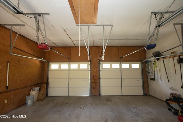 420 Boundaryline Drive NW, Calabash, NC 28467