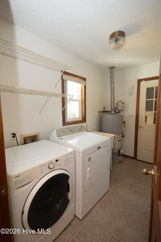 420 Boundaryline Drive NW, Calabash, NC 28467