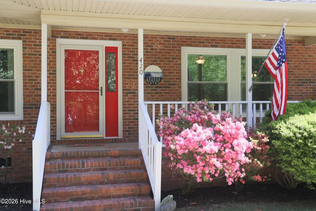 420 Boundaryline Drive NW, Calabash, NC 28467