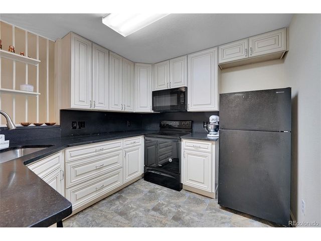 1308 S Danube Way 102, Aurora, CO 80017