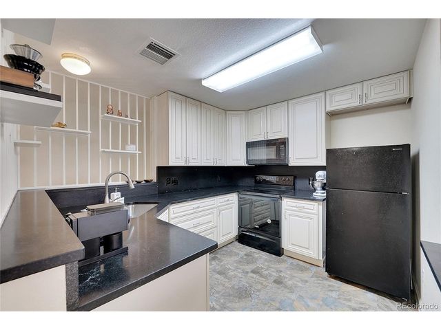 1308 S Danube Way 102, Aurora, CO 80017