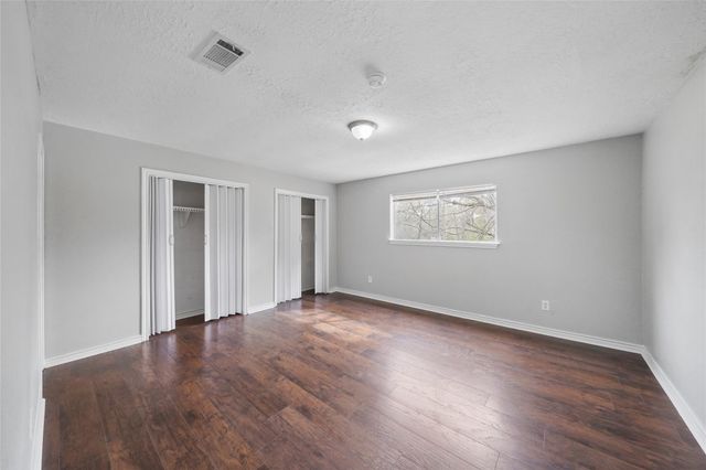 2251 Middle Creek Drive, Houston, TX 77339
