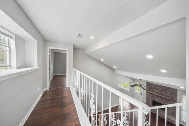 2251 Middle Creek Drive, Houston, TX 77339