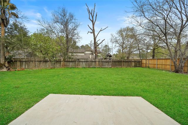 2251 Middle Creek Drive, Houston, TX 77339