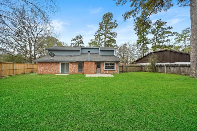 2251 Middle Creek Drive, Houston, TX 77339