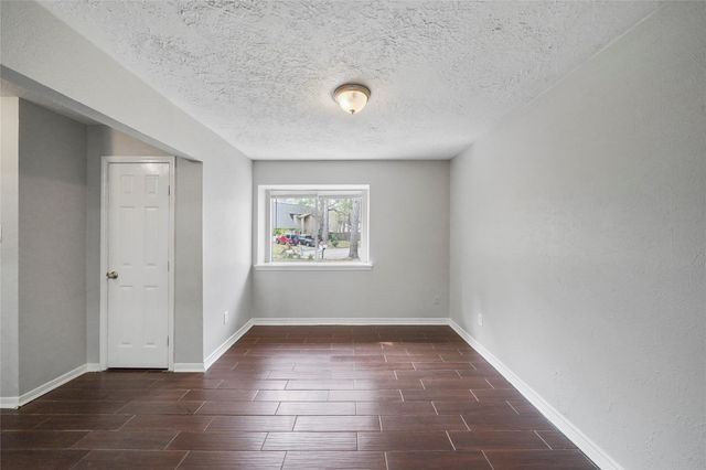 2251 Middle Creek Drive, Houston, TX 77339