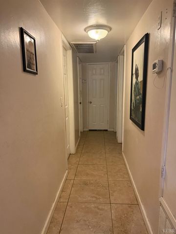 3901 Courtney Street, Bakersfield, CA 93312