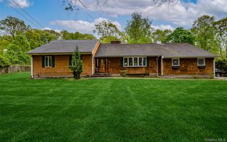 118 Harbor Road, Saint James, NY 11780