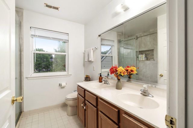 13 HEATHER LN, Hainesport, NJ 08036