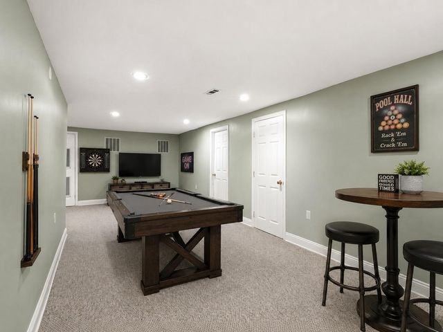 13 HEATHER LN, Hainesport, NJ 08036