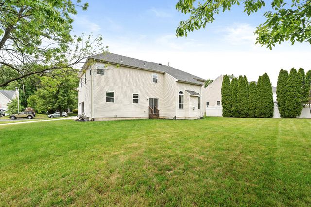 13 HEATHER LN, Hainesport, NJ 08036