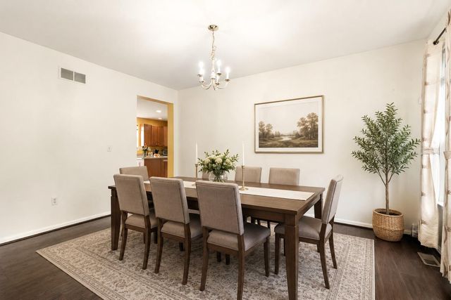 13 HEATHER LN, Hainesport, NJ 08036