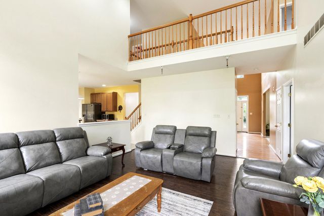 13 HEATHER LN, Hainesport, NJ 08036