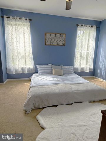 13 HEATHER LN, Hainesport, NJ 08036