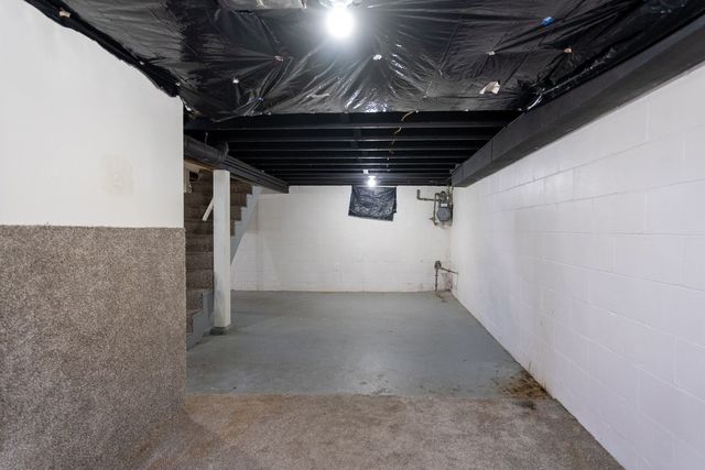 3418 TAYLOR Street, Davenport, IA 52806