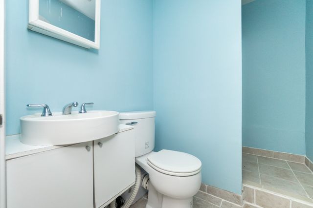 198 School 1, Quincy, MA 02169