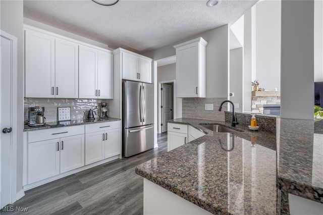 9465 Aquila Court, Broadview Heights, OH 44147