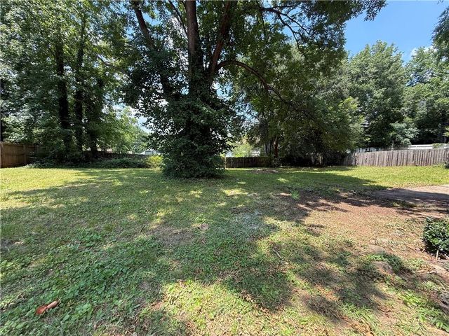 1088 Nimblewood Way, Stone Mountain, GA 30088