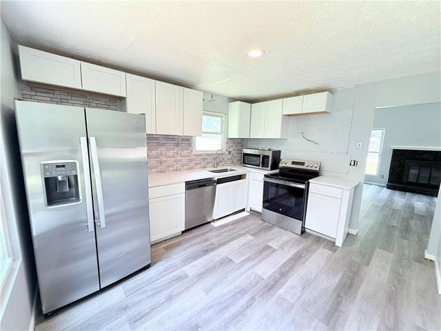 1088 Nimblewood Way, Stone Mountain, GA 30088