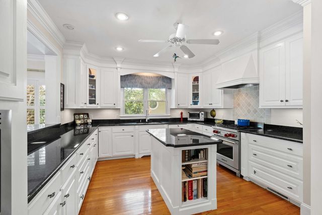 22 Morgans Cove Drive, Isle Of Palms, SC 29451