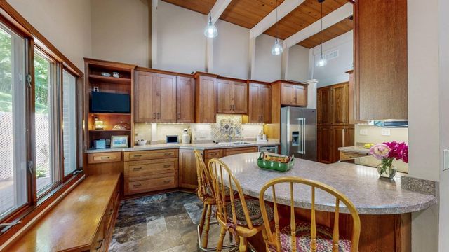 6317 Oak Meadow Lane NW, Rochester, MN 55901