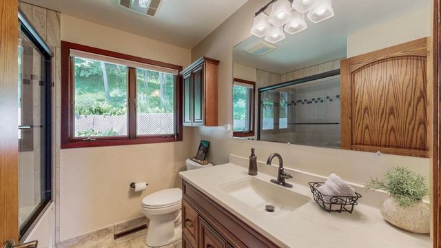 6317 Oak Meadow Lane NW, Rochester, MN 55901