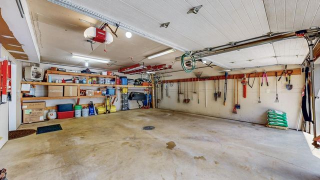 6317 Oak Meadow Lane NW, Rochester, MN 55901