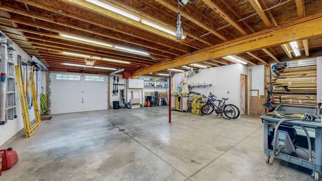 6317 Oak Meadow Lane NW, Rochester, MN 55901