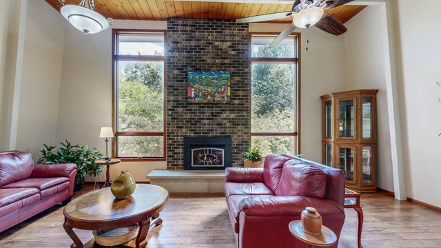 6317 Oak Meadow Lane NW, Rochester, MN 55901