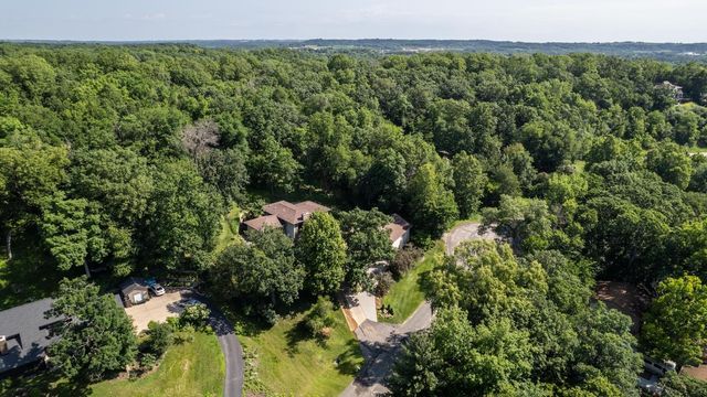 6317 Oak Meadow Lane NW, Rochester, MN 55901