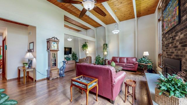 6317 Oak Meadow Lane NW, Rochester, MN 55901