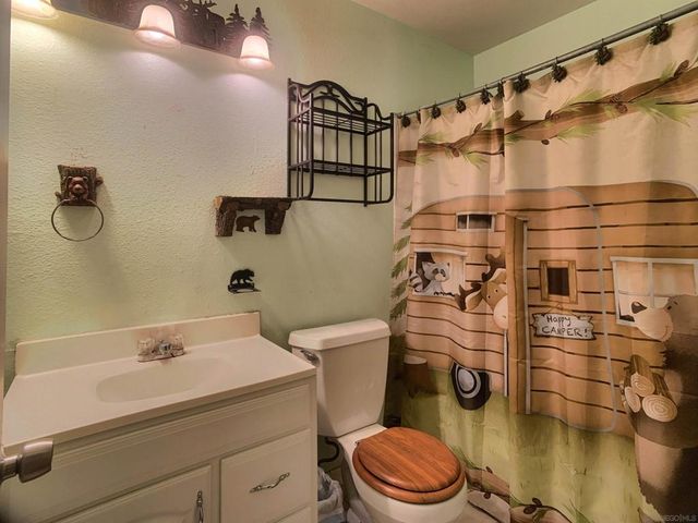 12706 Julian Ave, Lakeside, CA 92040