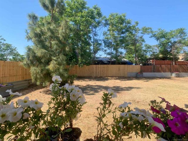12706 Julian Ave, Lakeside, CA 92040