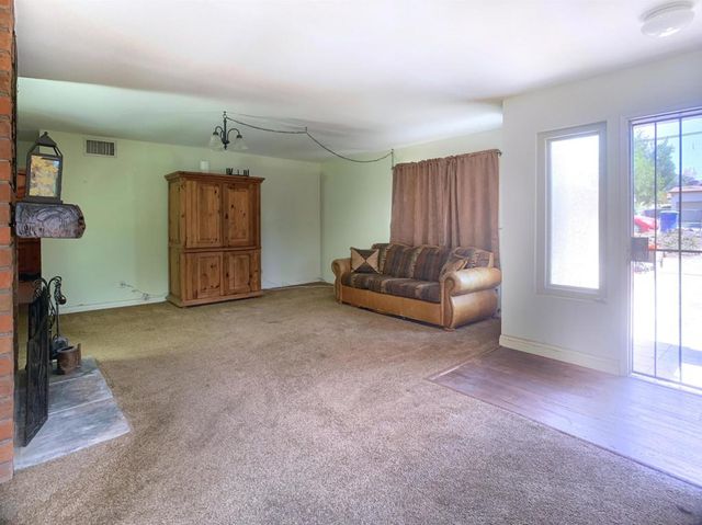 12706 Julian Ave, Lakeside, CA 92040