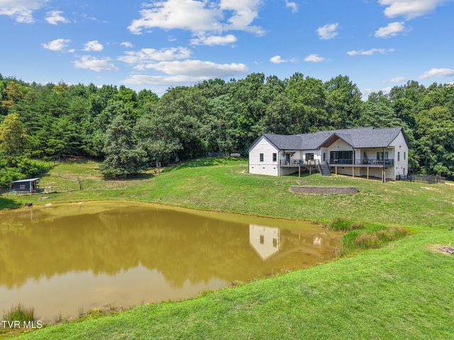571 Mayberry Road, Jonesborough, TN 37659
