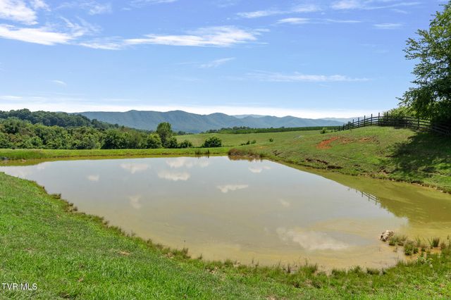 571 Mayberry Road, Jonesborough, TN 37659