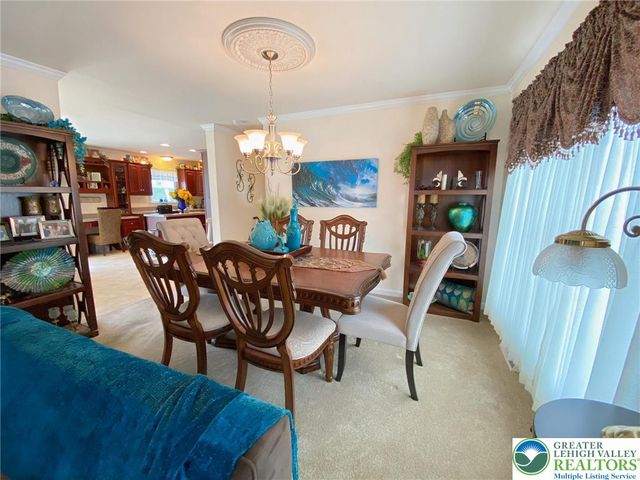 673 Rosecliff Drive, Forks Twp, PA 18040