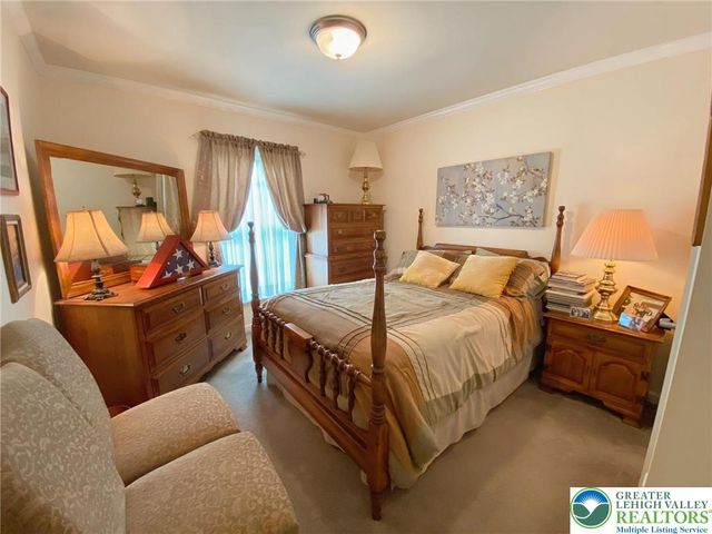 673 Rosecliff Drive, Forks Twp, PA 18040