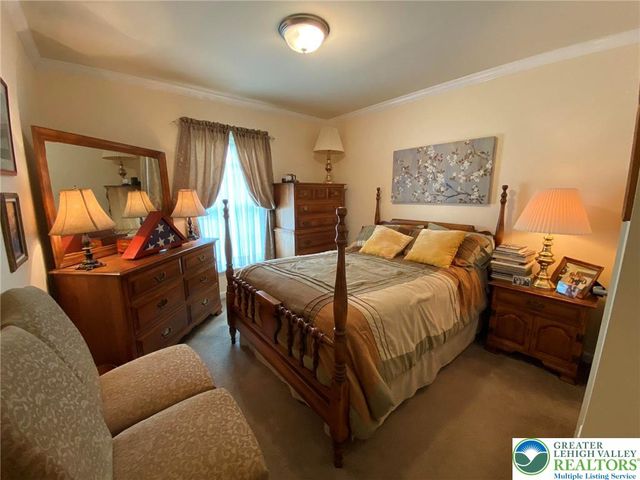 673 Rosecliff Drive, Forks Twp, PA 18040