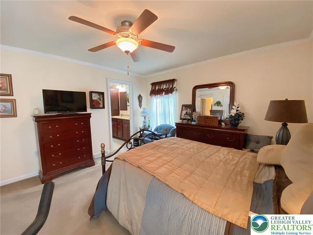 673 Rosecliff Drive, Forks Twp, PA 18040
