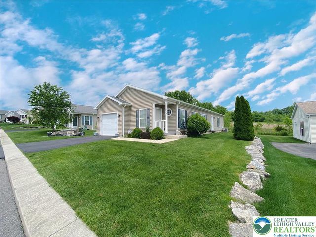 673 Rosecliff Drive, Forks Twp, PA 18040