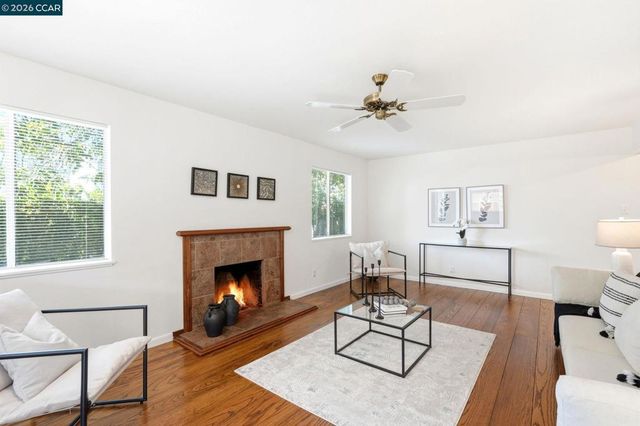 1161 Aspen Dr, Concord, CA 94520